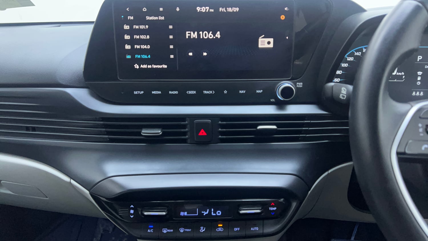 Used 2023 Hyundai New i20 Asta (O) 1.2 IVT Petrol Automatic interior MUSIC SYSTEM & AC CONTROL VIEW