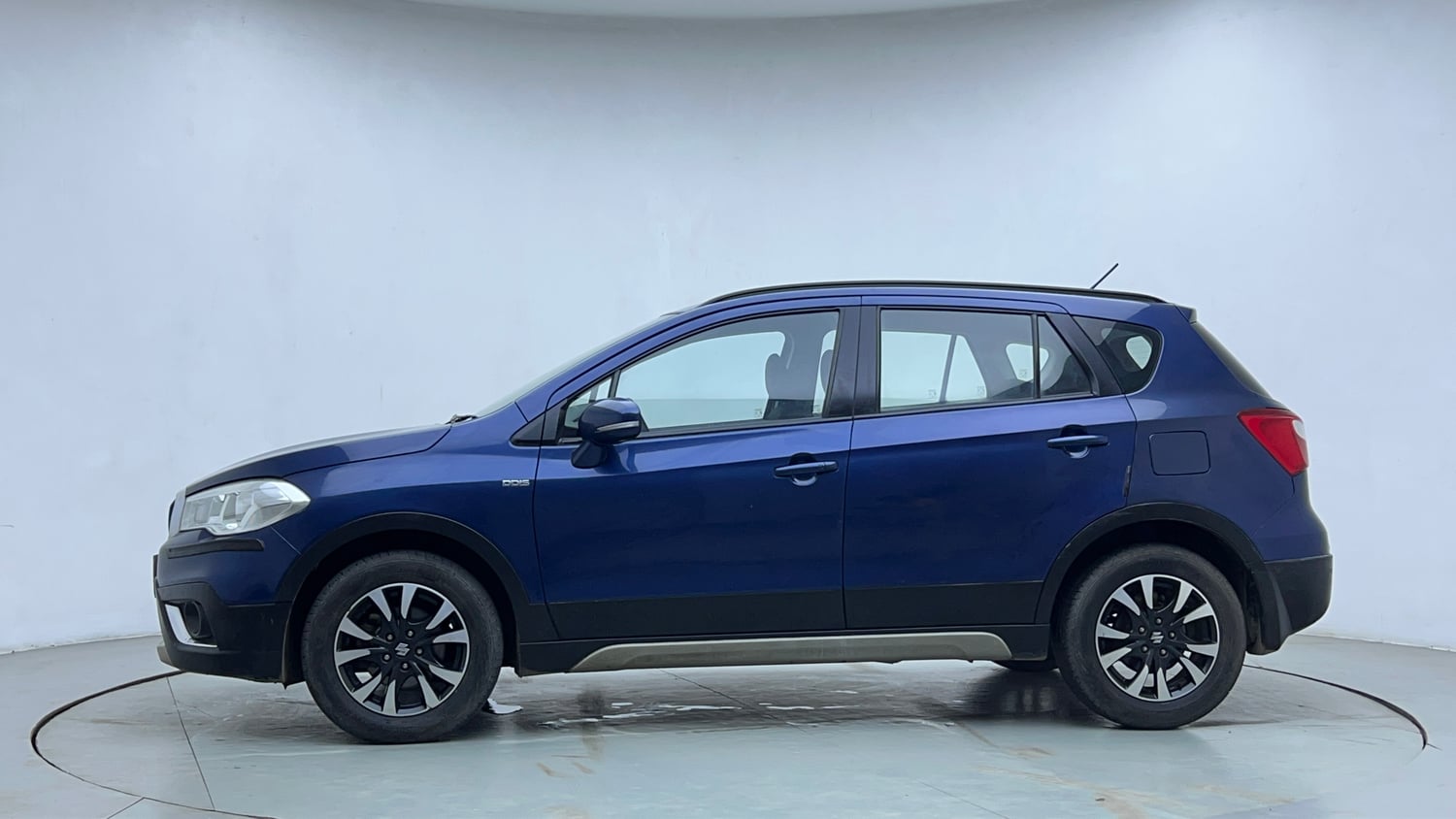 Used 2018 Maruti Suzuki S-Cross Zeta 1.3 Diesel Manual exterior LEFT SIDE VIEW