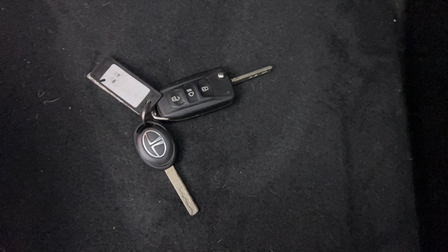 Used 2023 Tata Punch Adventure AMT Petrol Automatic extra CAR KEY VIEW