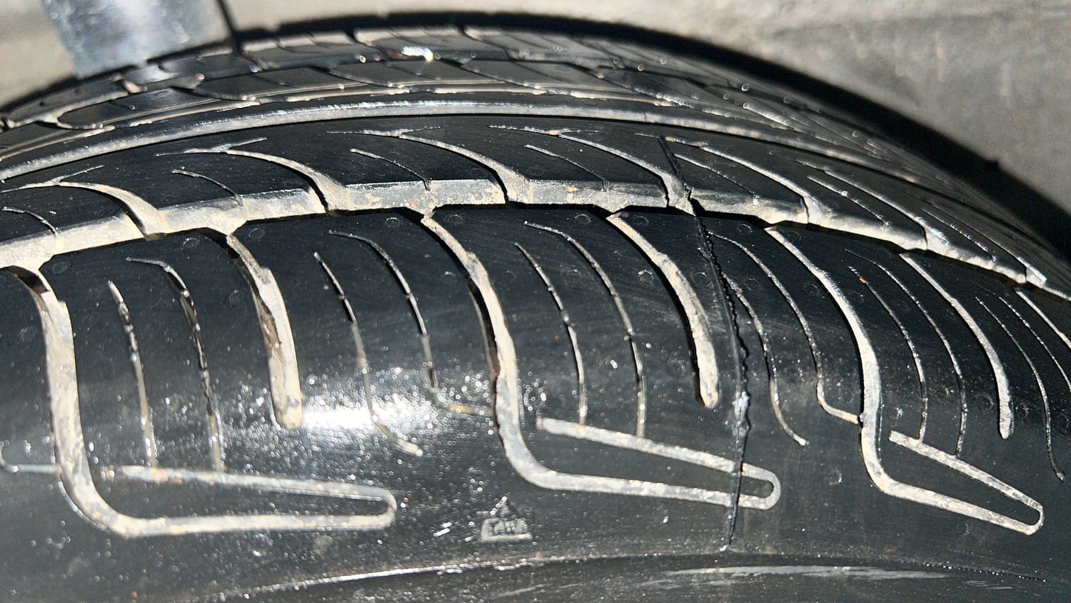 Used 2018 Maruti Suzuki Celerio VXi CNG Cng Manual tyres RIGHT REAR TYRE TREAD VIEW