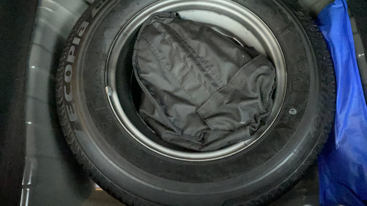 Used 2024 Tata Altroz XZ Plus (S) Dark Edition Petrol Manual tyres SPARE TYRE VIEW