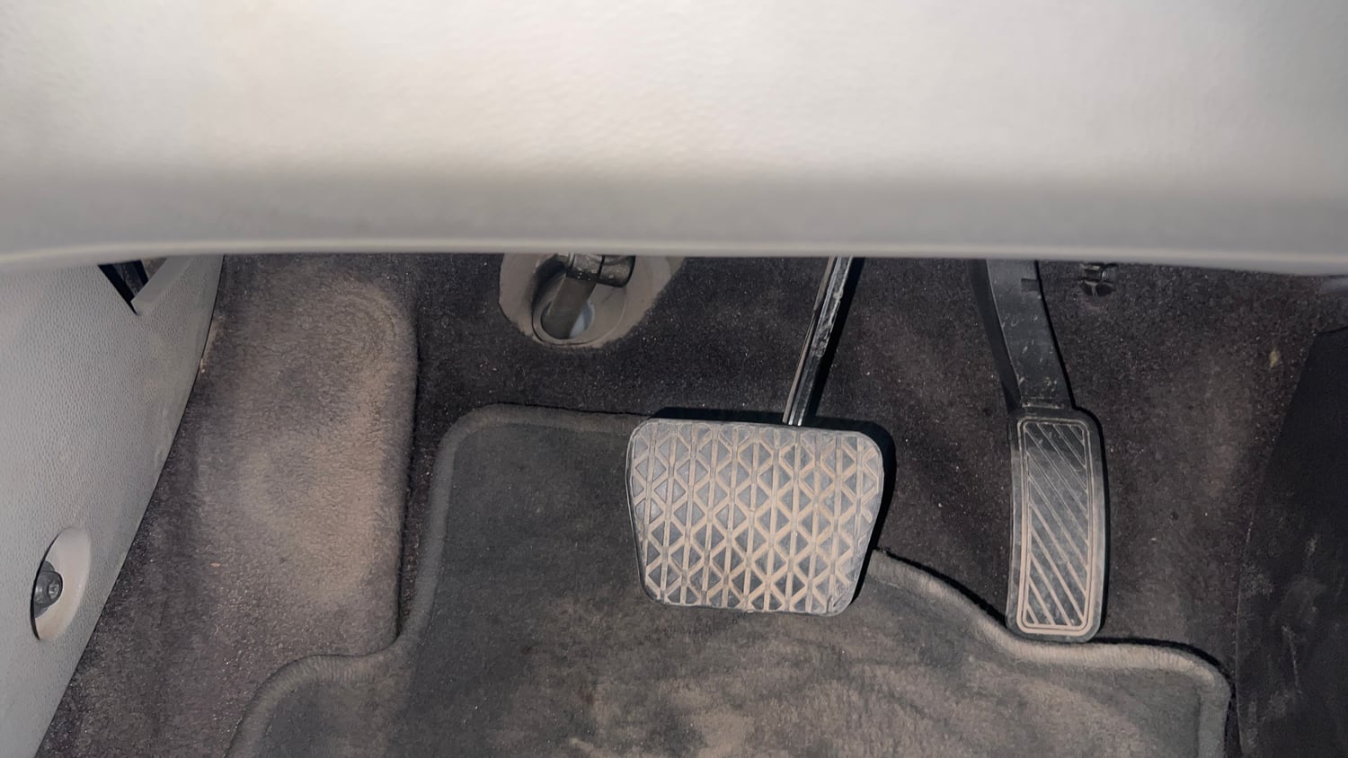 Used 2015 Ford EcoSport Titanium 1.5 Ti-VCT AT Petrol Automatic interior PEDALS VIEW