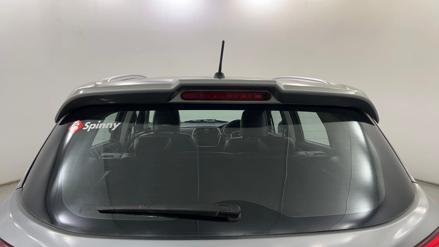 Used 2015 Maruti Suzuki S-Cross Alpha 1.6 Diesel Manual exterior BACK WINDSHIELD VIEW