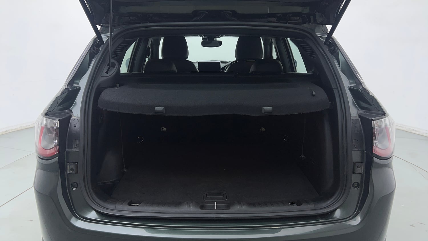 Used 2022 Jeep Compass Model S (O) 1.4 Petrol DCT Petrol Automatic interior DICKY INSIDE VIEW