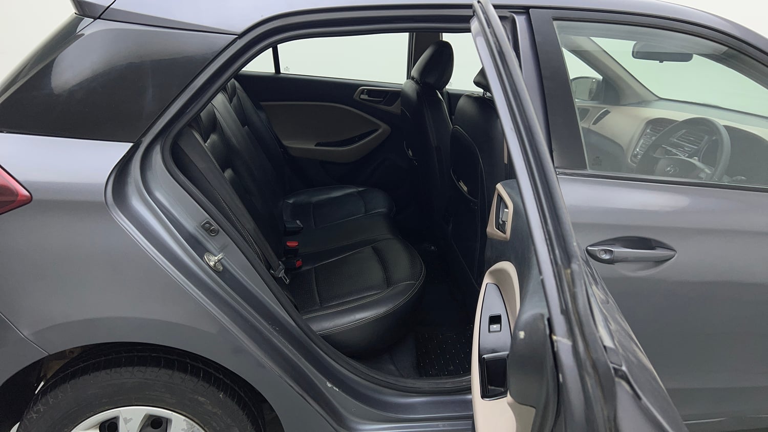Used 2017 Hyundai Elite i20 Sportz 1.2 Petrol Manual interior RIGHT SIDE REAR DOOR CABIN VIEW