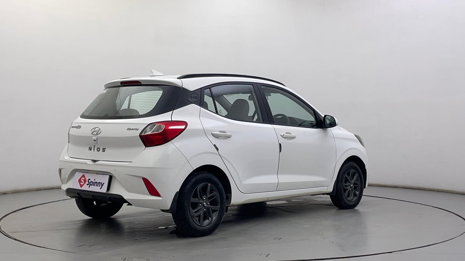 Used 2021 Hyundai Grand i10 Nios Sportz 1.2 Kappa VTVT Petrol Manual exterior RIGHT REAR CORNER VIEW