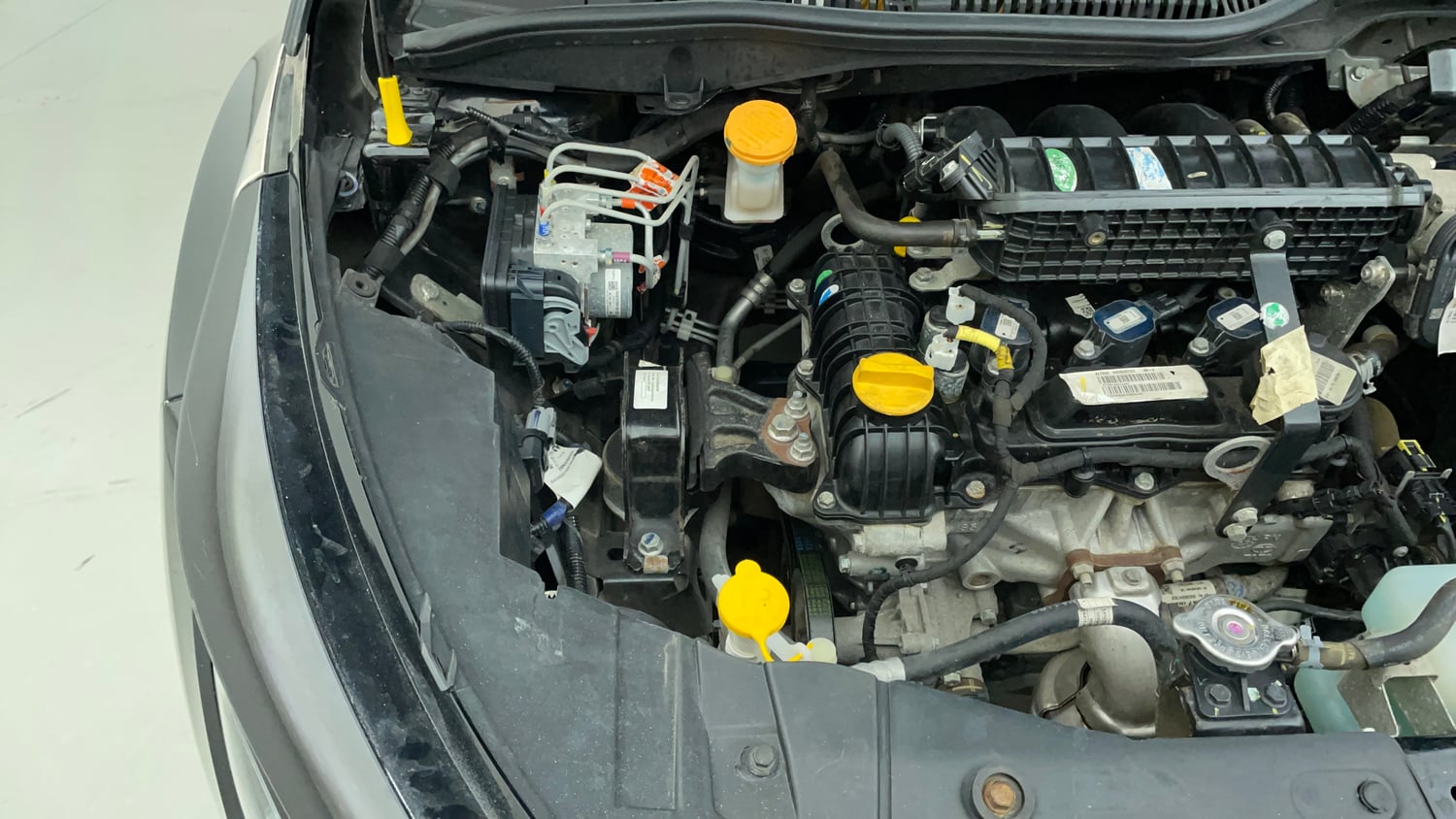 Used 2024 Tata Altroz XZ Plus (S) Dark Edition Petrol Manual engine ENGINE RIGHT SIDE VIEW