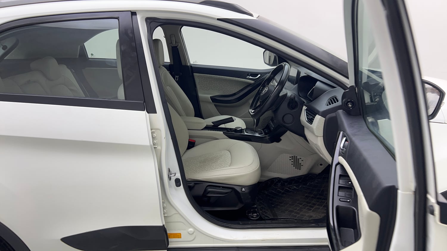Used 2023 Tata Nexon XZA Plus (L) Petrol Automatic interior RIGHT SIDE FRONT DOOR CABIN VIEW