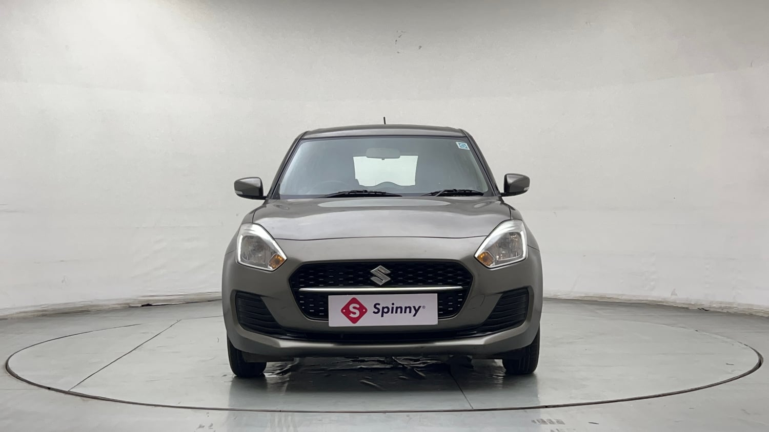 Used 2021 Maruti Suzuki Swift VXi Petrol Manual exterior FRONT VIEW