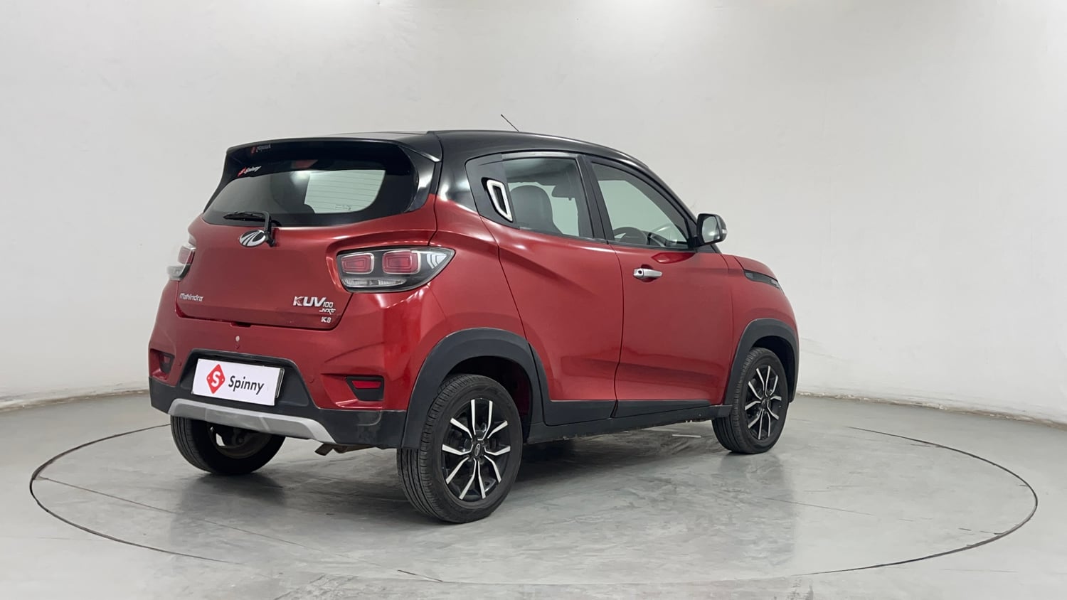 Used 2018 Mahindra KUV100 NXT K8 6 STR Petrol Manual exterior RIGHT REAR CORNER VIEW