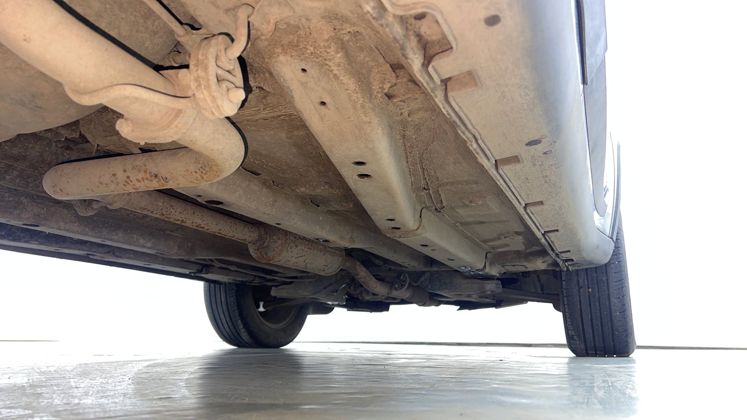 Used 2025 Tata Nexon Fearless Plus S 1.2 Revotron Petrol 7DCA DT Petrol Automatic extra REAR RIGHT UNDERBODY VIEW