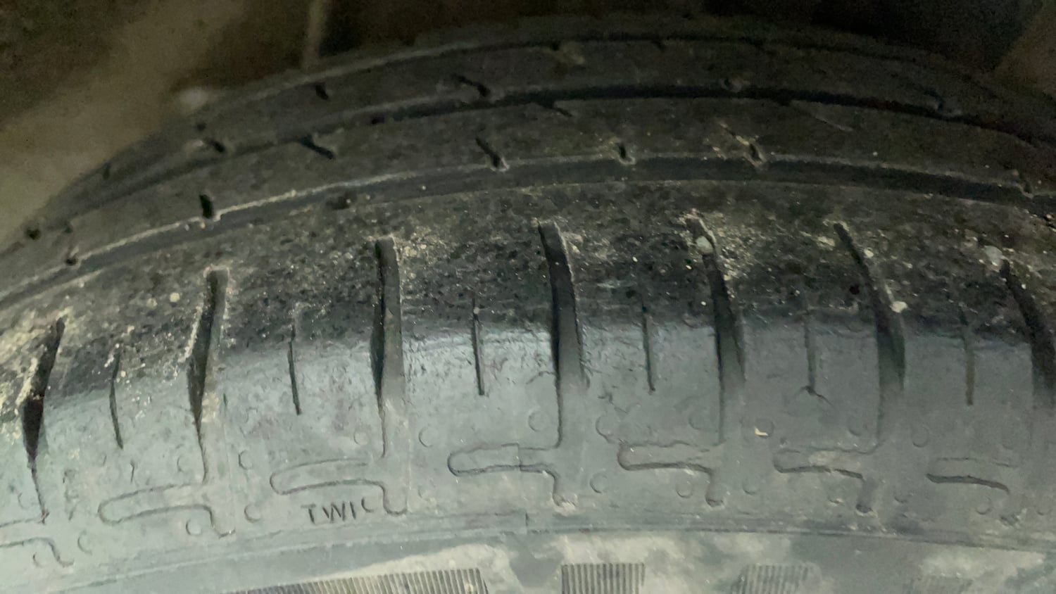 Used 2021 Hyundai Grand i10 Nios Sportz 1.2 Kappa VTVT Petrol Manual tyres LEFT REAR TYRE TREAD VIEW
