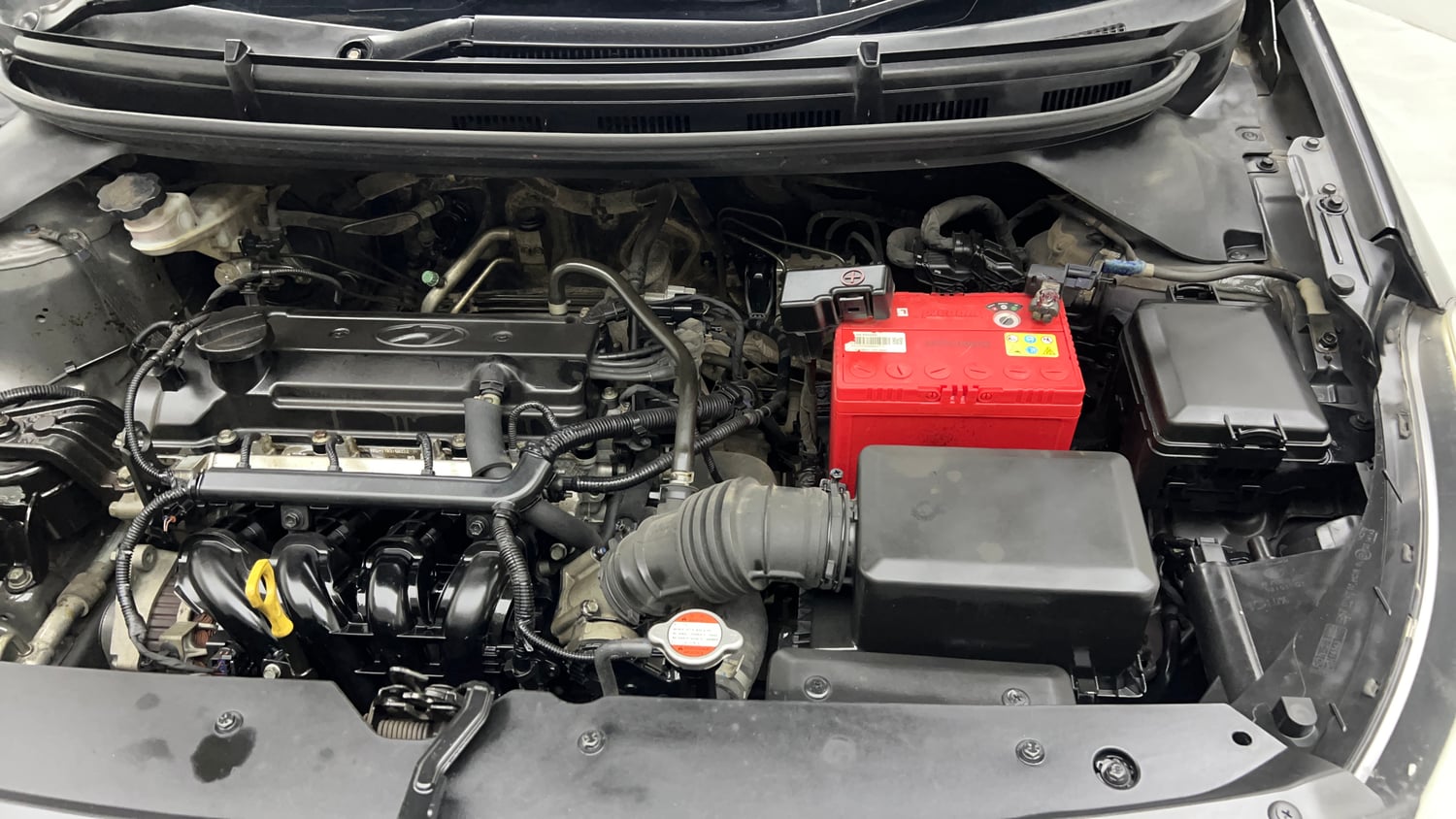 Used 2017 Hyundai Elite i20 Sportz 1.2 Petrol Manual engine ENGINE LEFT SIDE VIEW