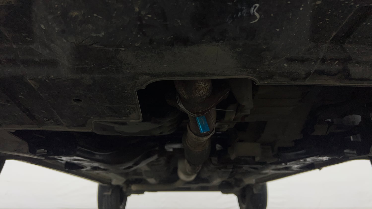 Used 2023 Tata Nexon XZA Plus (L) Petrol Automatic extra FRONT LEFT UNDERBODY VIEW
