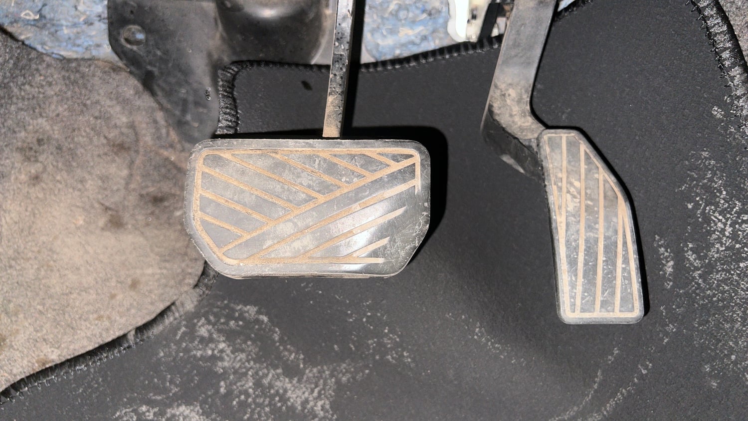Used 2017 Maruti Suzuki Celerio VXi AMT Petrol Automatic interior PEDALS VIEW