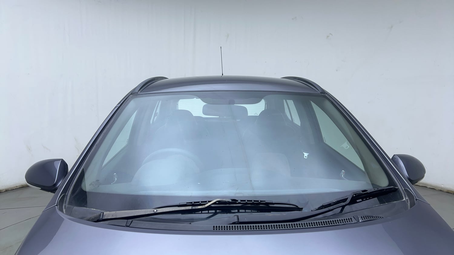 Used 2017 Hyundai Grand i10 Sportz (O) AT 1.2 Kappa VTVT Petrol Automatic exterior FRONT WINDSHIELD VIEW