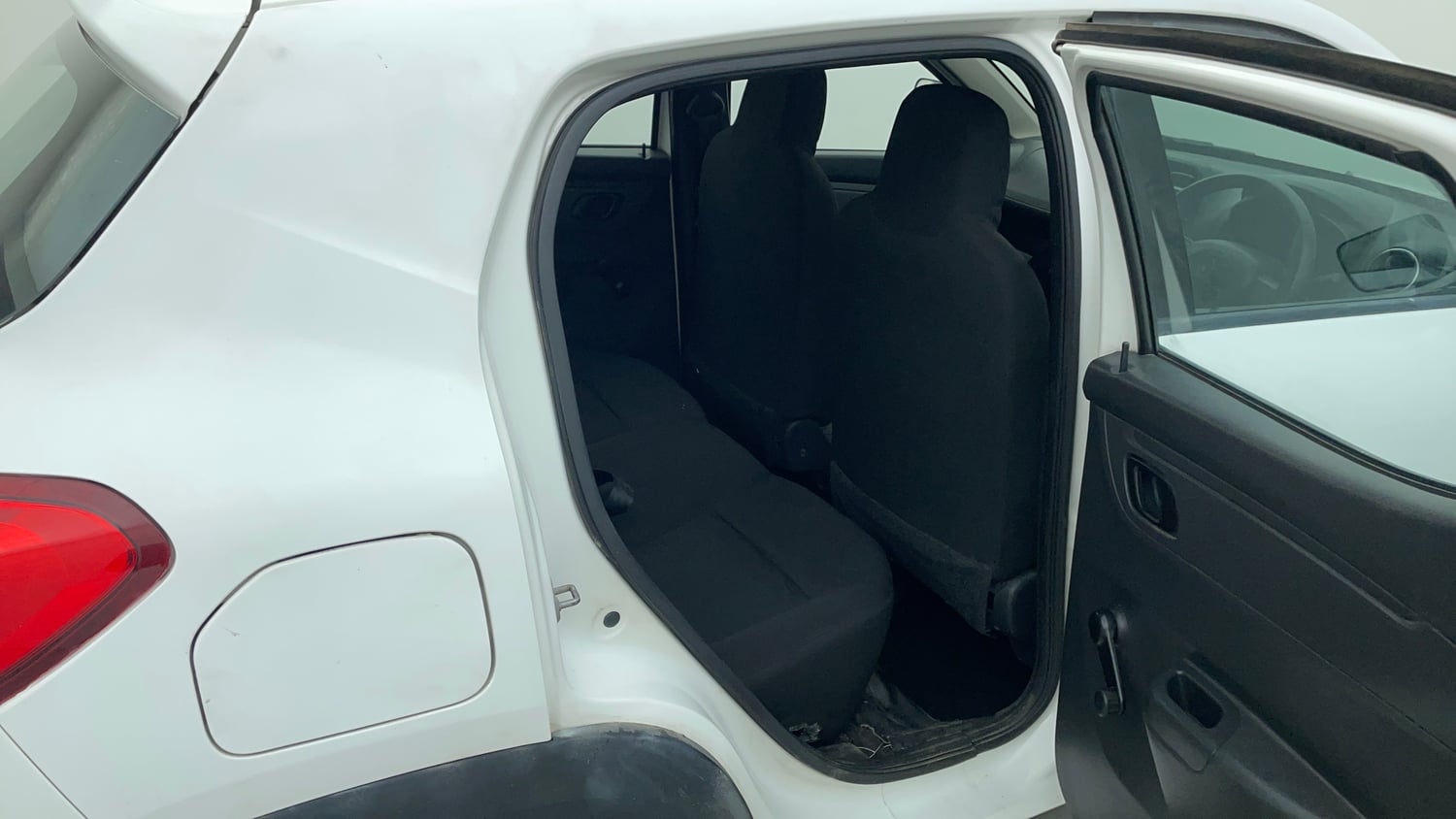 Used 2015 Renault Kwid RXT Petrol Manual interior RIGHT SIDE REAR DOOR CABIN VIEW
