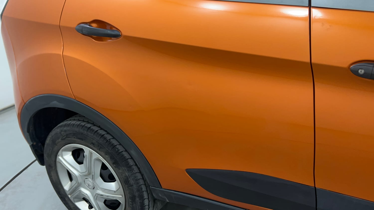 Used 2018 Tata Nexon XE Petrol Manual dents MINOR DENT
