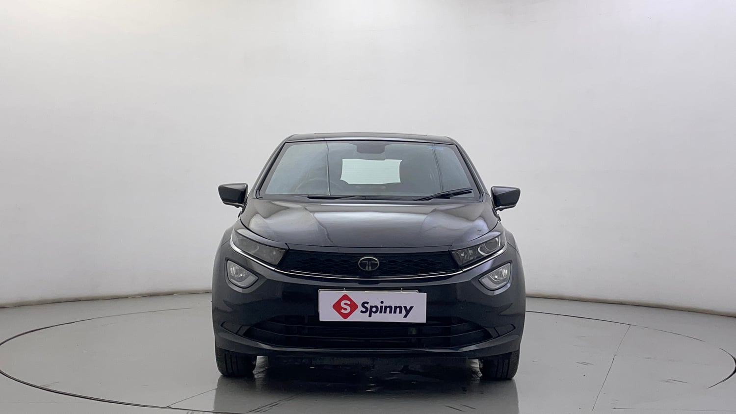 Used 2024 Tata Altroz XZ Plus (S) Dark Edition Petrol Manual exterior FRONT VIEW