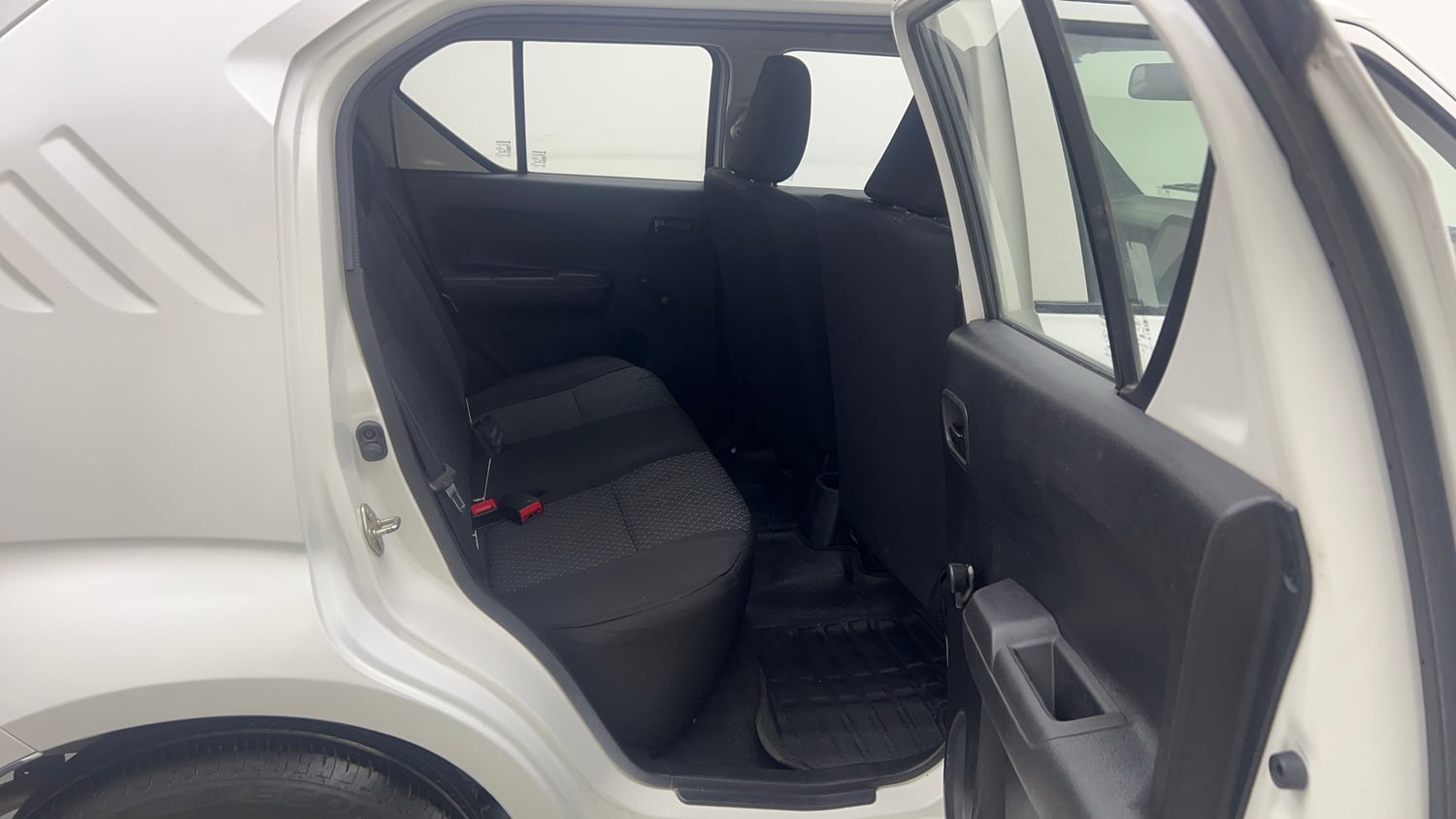 Used 2022 Maruti Suzuki Ignis Sigma 1.2 MT Petrol Manual interior RIGHT SIDE REAR DOOR CABIN VIEW