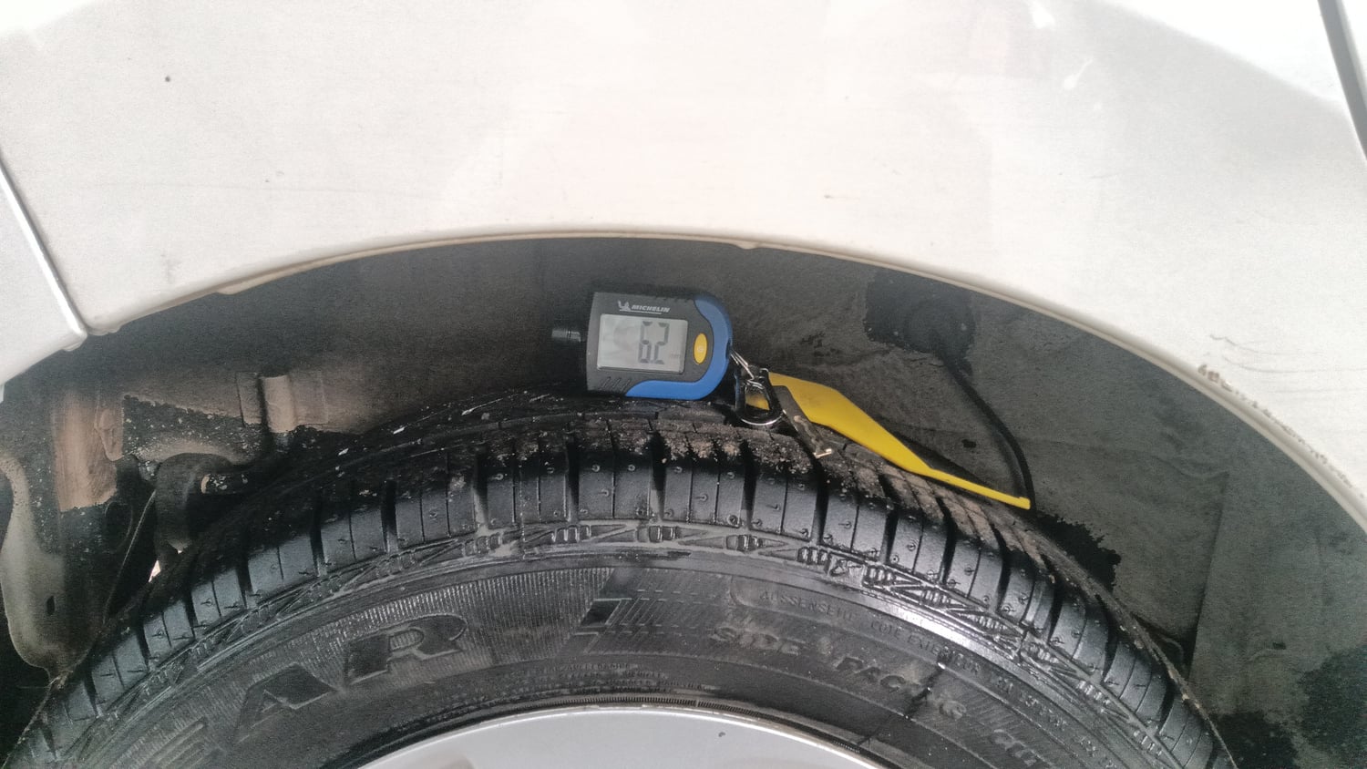 Used 2021 Maruti Suzuki Celerio ZXi AMT Petrol Automatic tyres RIGHT REAR TYRE TREAD VIEW