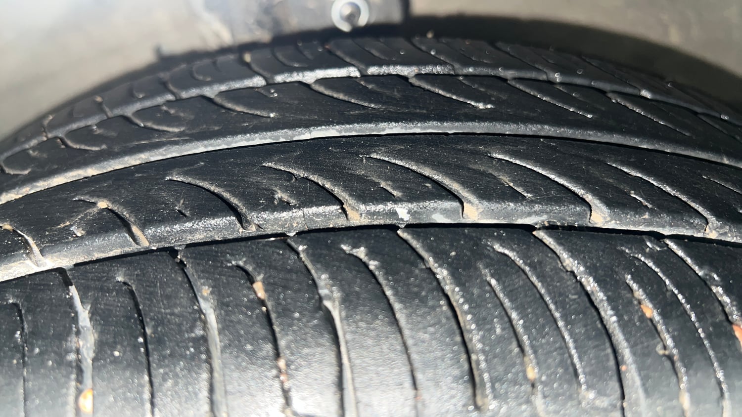 Used 2018 Maruti Suzuki Celerio VXi CNG Cng Manual tyres LEFT FRONT TYRE TREAD VIEW