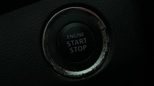 Used 2016 Maruti Suzuki Baleno Alpha 1.2 Petrol Manual top_features Keyless start