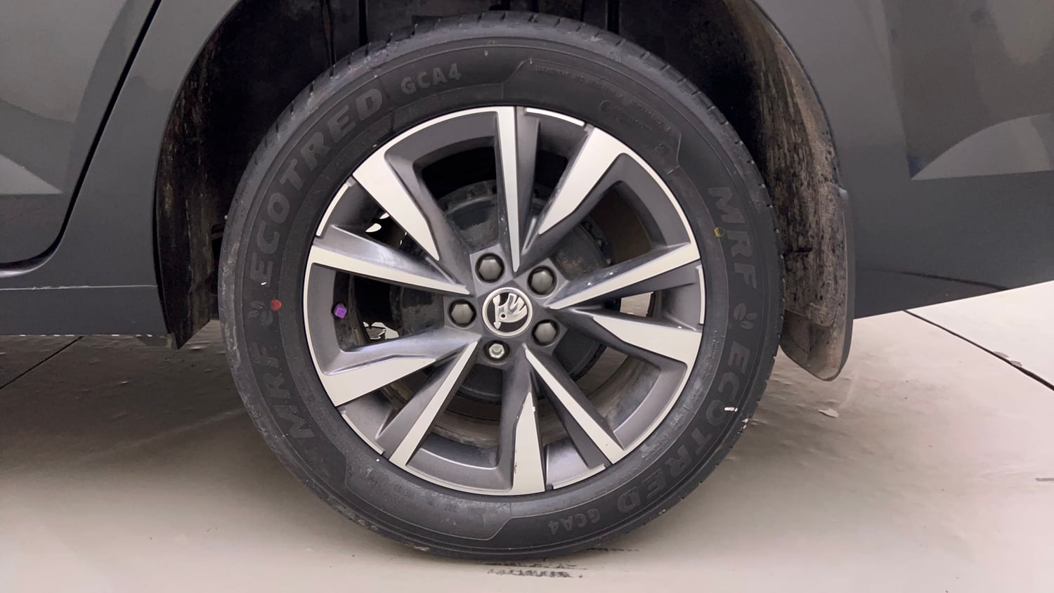 Used 2023 Skoda Slavia Style 1.5L TSI DSG Petrol Automatic tyres LEFT REAR TYRE RIM VIEW