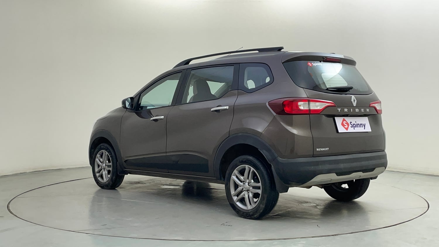 Used 2023 Renault Triber RXZ EASY-R AMT Petrol Automatic exterior LEFT REAR CORNER VIEW