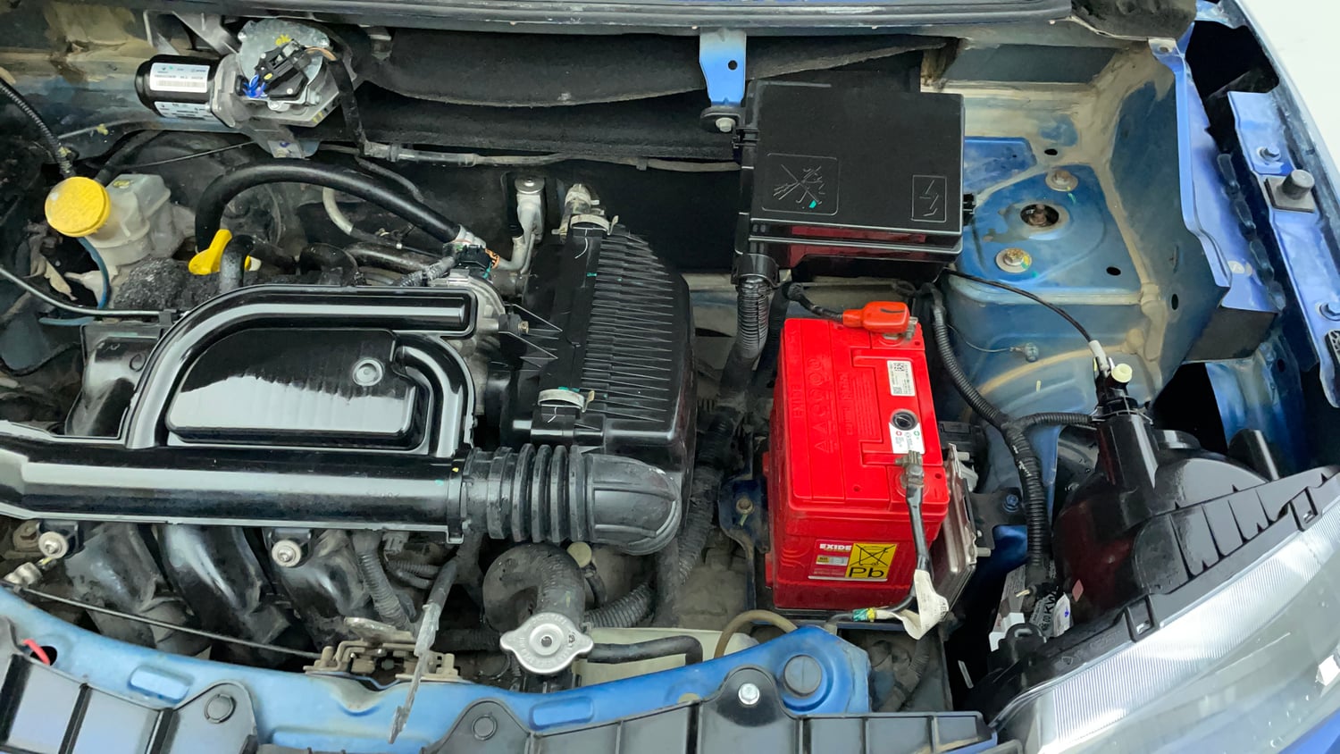 Used 2017 Renault Kwid CLIMBER 1.0 Petrol Manual engine ENGINE LEFT SIDE VIEW