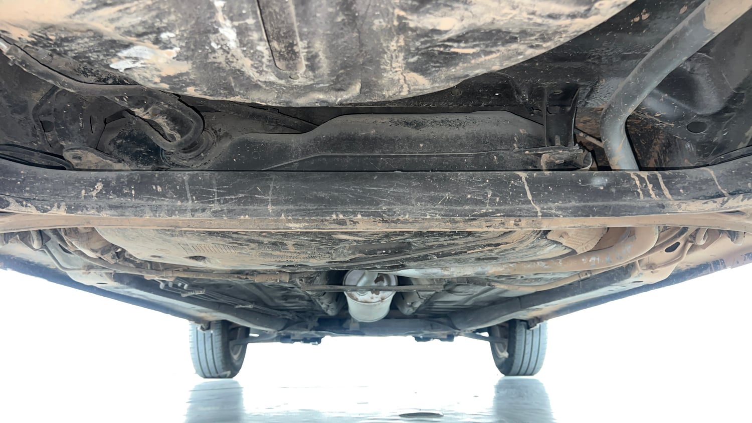 Used 2017 Maruti Suzuki Dzire ZXi Petrol Manual extra REAR UNDERBODY VIEW (TAKEN FROM REAR)