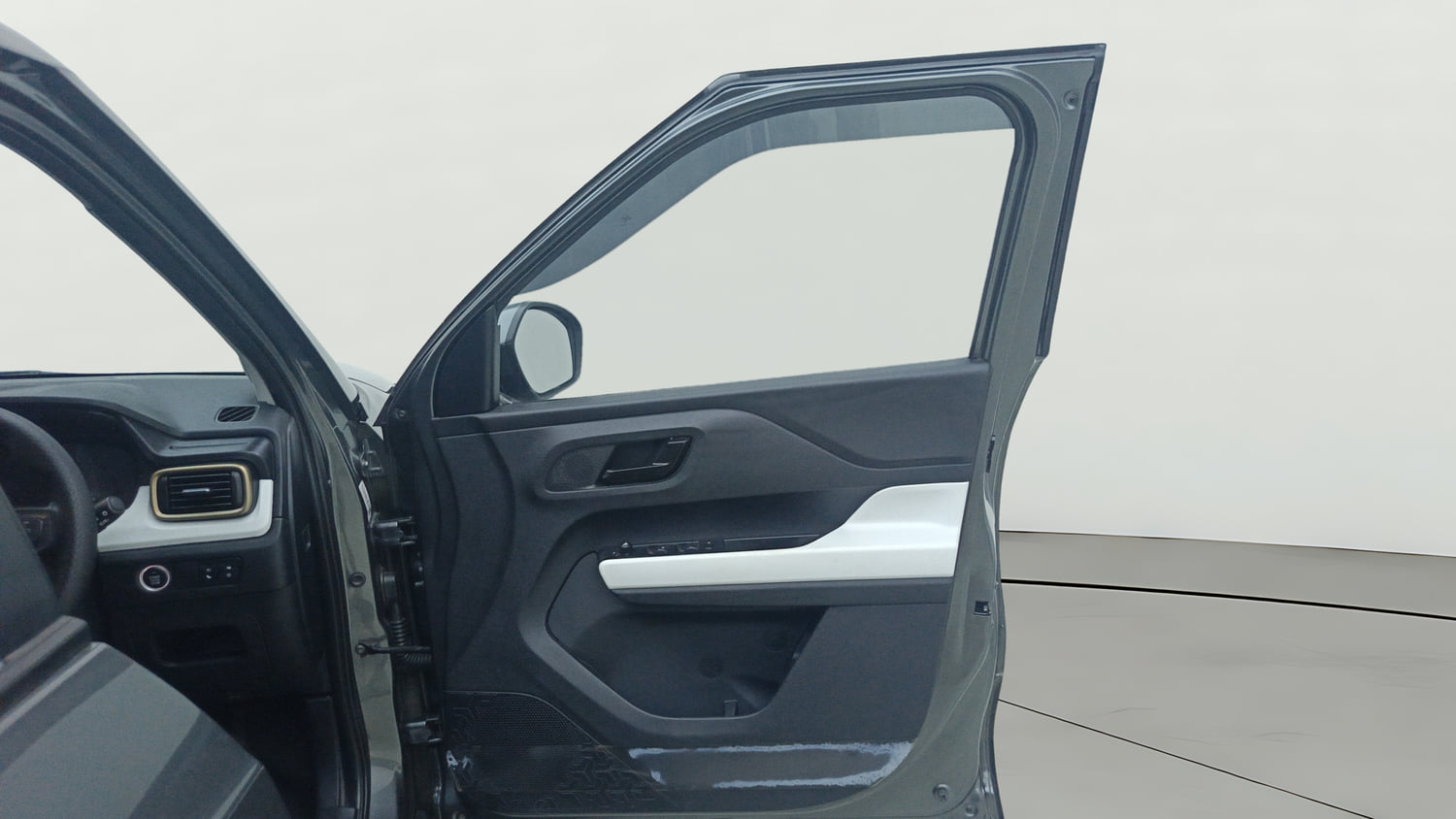 Used 2024 Tata Punch Accomplished Dazzle Pack MT Petrol Manual interior RIGHT FRONT DOOR OPEN VIEW