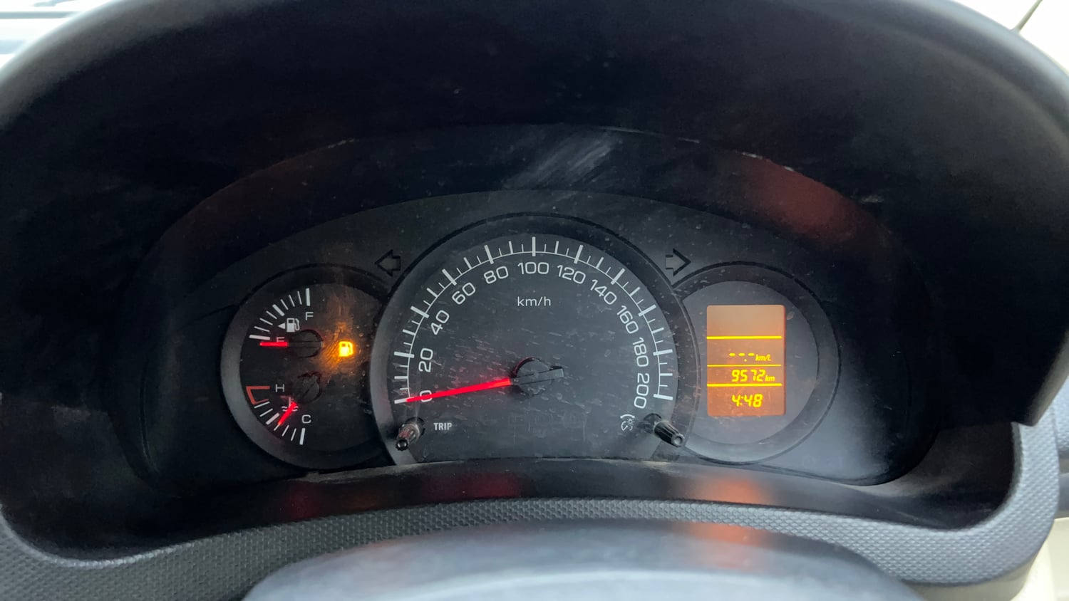 Used 2014 Maruti Suzuki Swift Dzire LXI Petrol Manual interior CLUSTERMETER VIEW