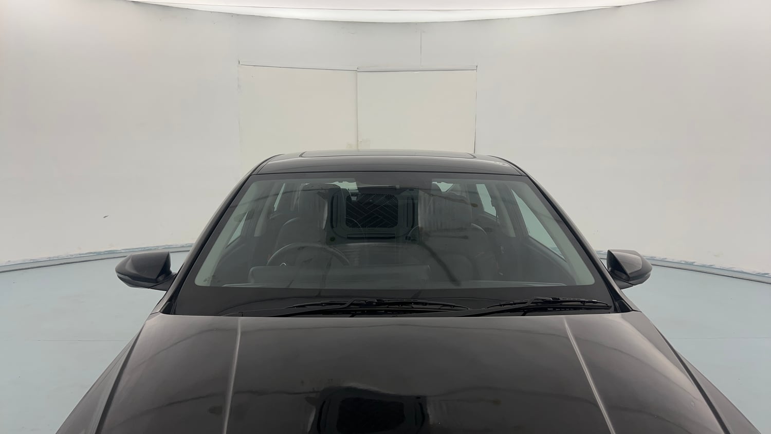 Used 2023 Hyundai Verna SX (O) 1.5 Turbo Petrol DCT Petrol Automatic exterior FRONT WINDSHIELD VIEW