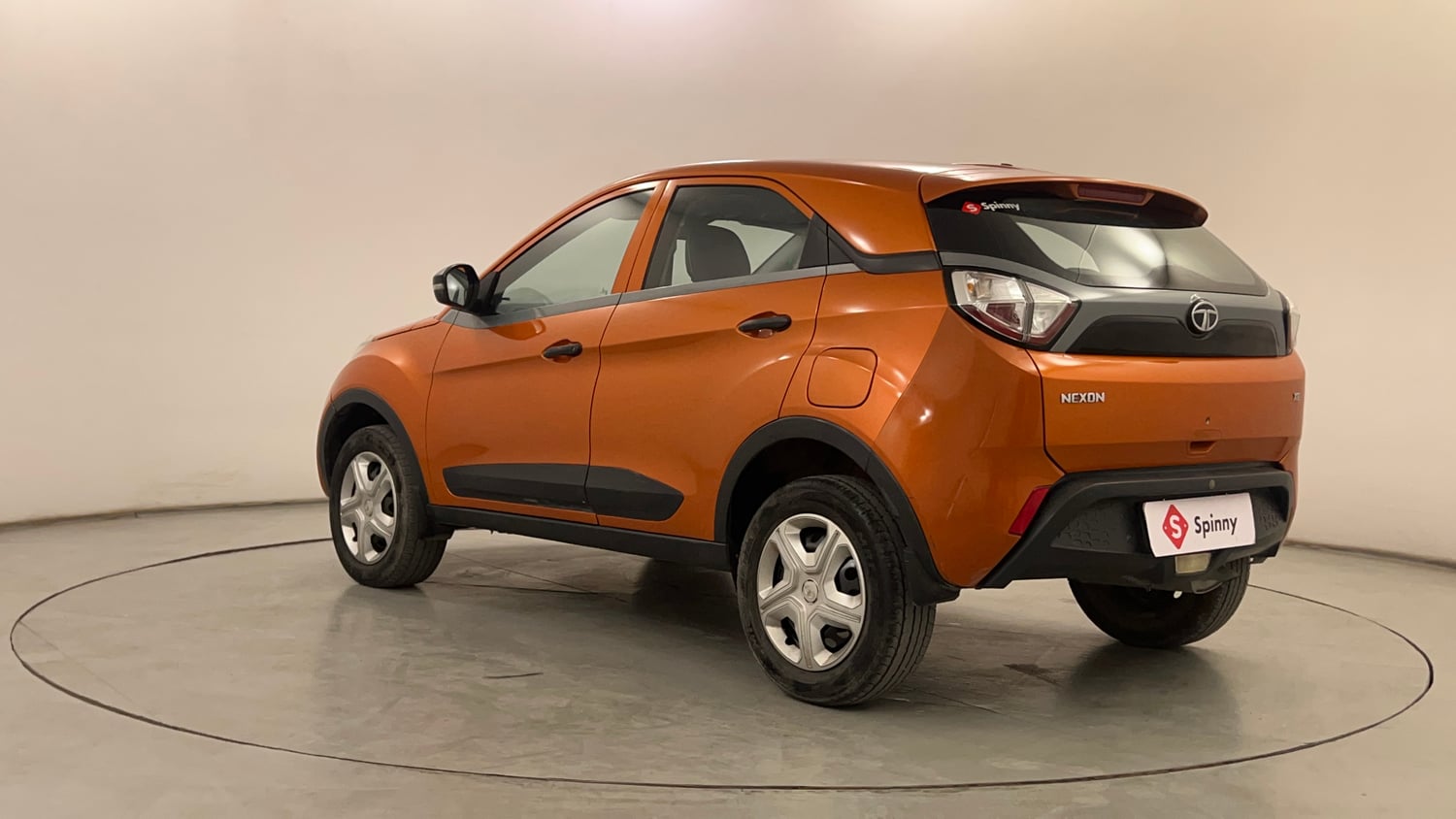 Used 2018 Tata Nexon XE Petrol Manual exterior LEFT REAR CORNER VIEW