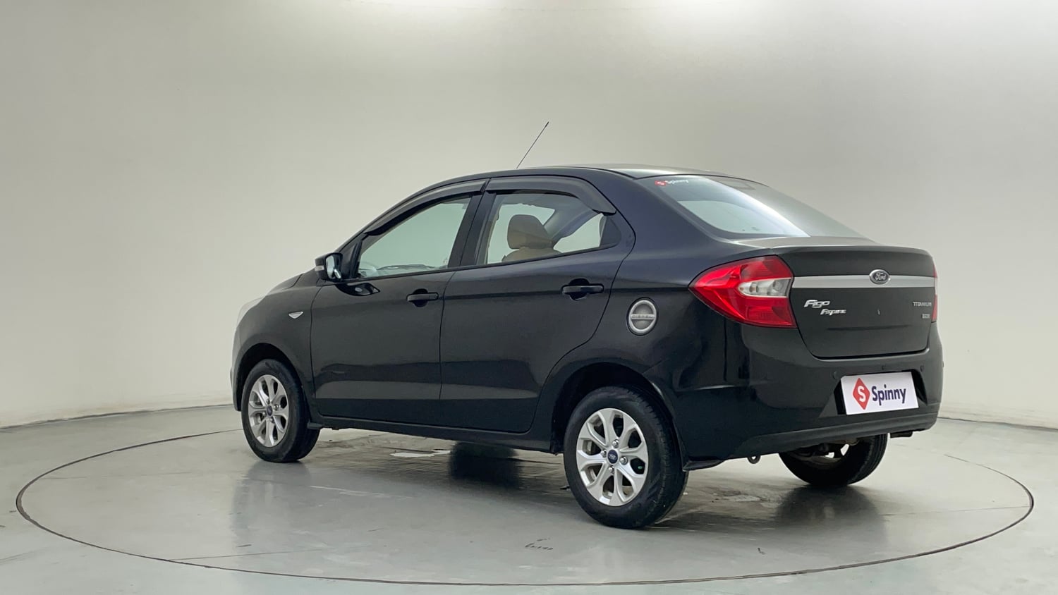 Used 2016 Ford Figo Aspire Titanium1.5 TDCi Diesel Manual exterior LEFT REAR CORNER VIEW