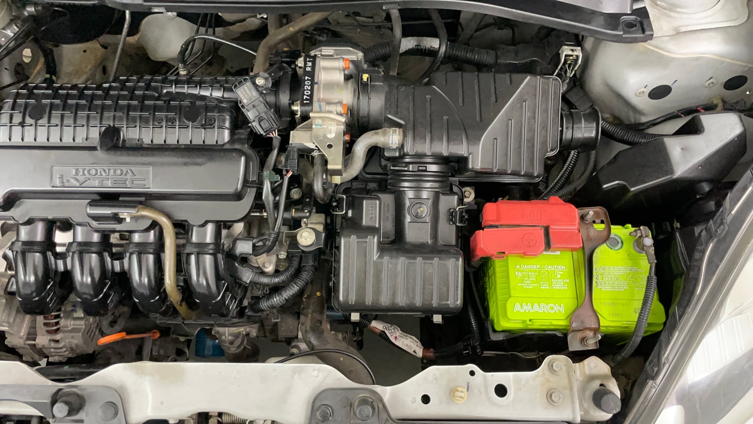 Used 2017 Honda Amaze 1.2 S i-VTEC Petrol Manual engine ENGINE LEFT SIDE VIEW