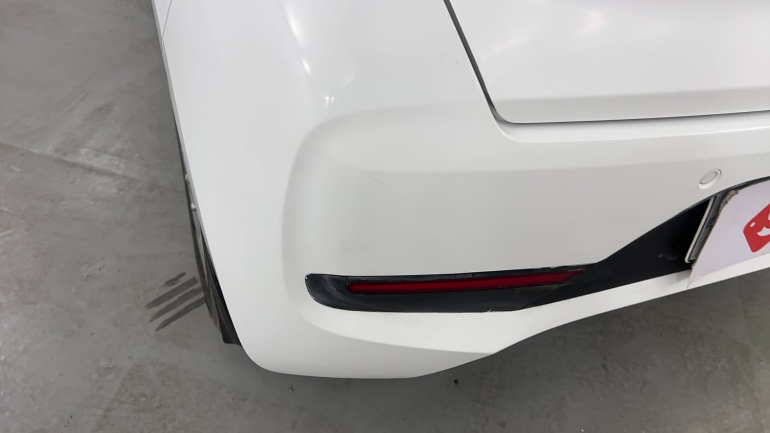 Used 2021 Hyundai Santro Asta Petrol Manual dents MINOR DENT