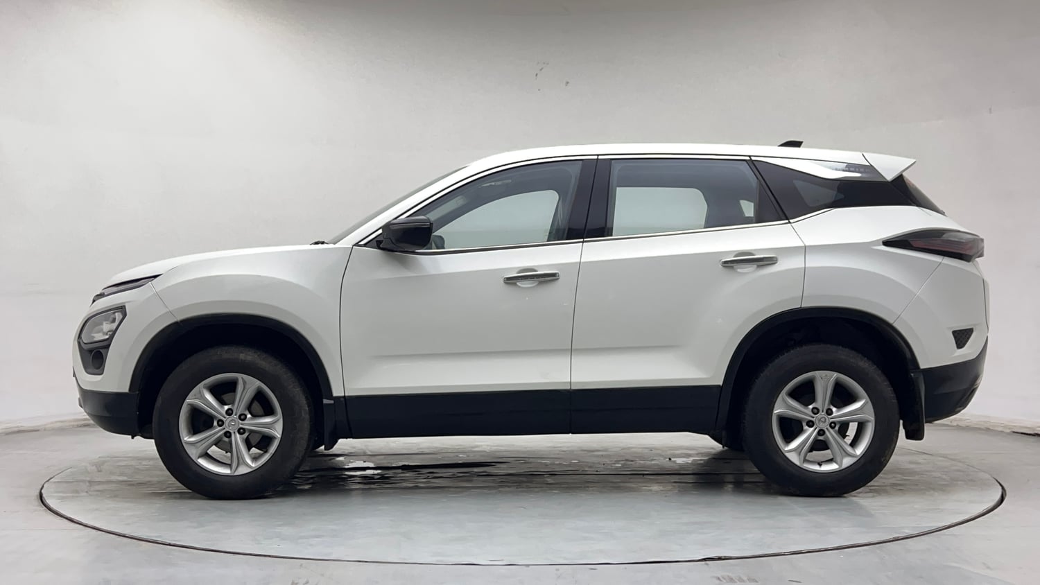 Used 2023 Tata Harrier XT Plus Diesel Manual exterior LEFT SIDE VIEW