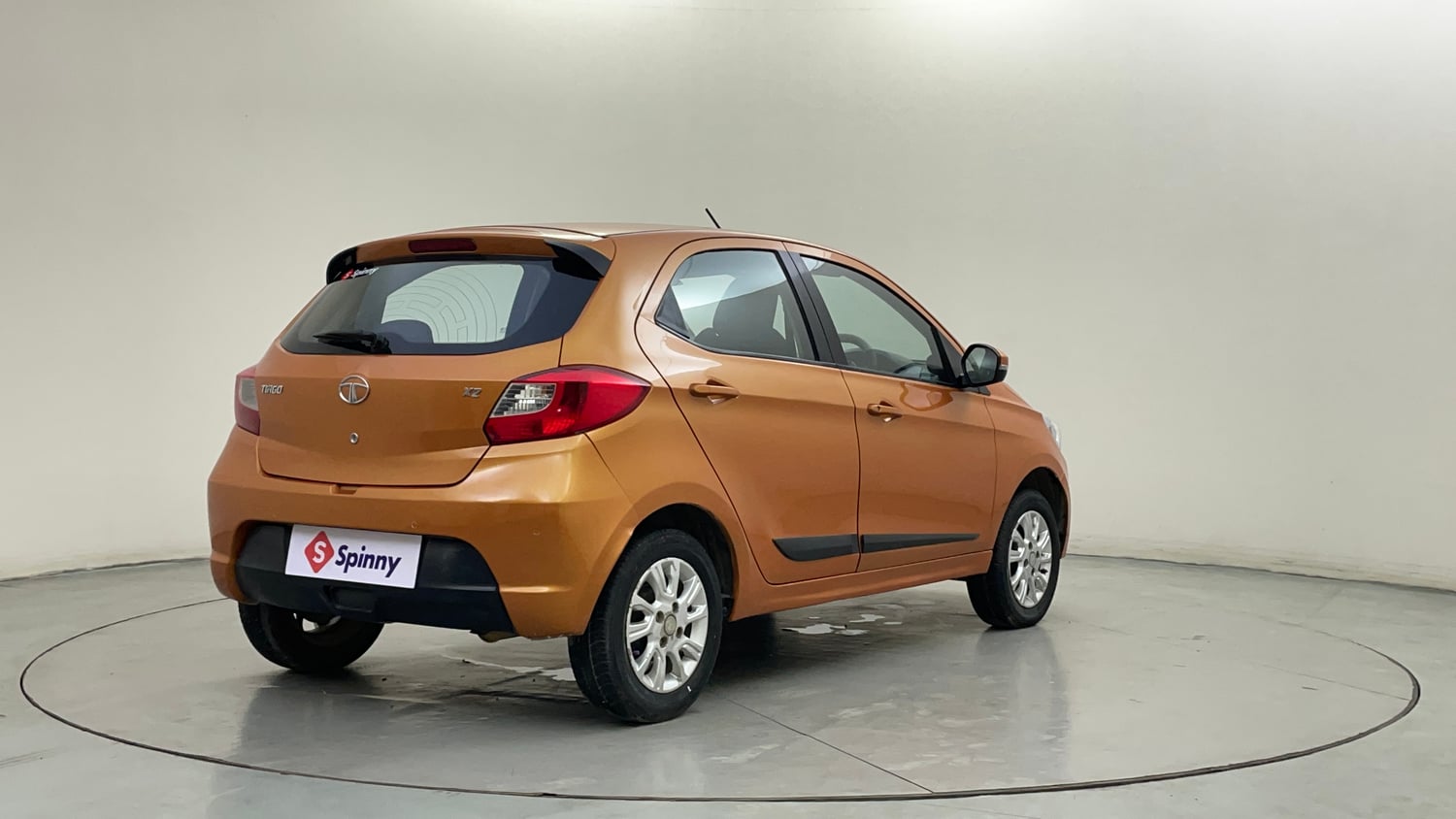 Used 2016 Tata Tiago Revotron XZ Petrol Manual exterior RIGHT REAR CORNER VIEW