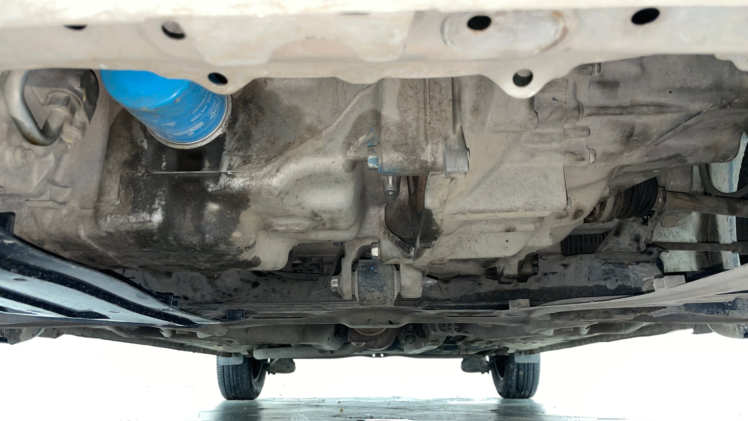 Used 2017 Honda Amaze 1.2 S i-VTEC Petrol Manual extra FRONT LEFT UNDERBODY VIEW