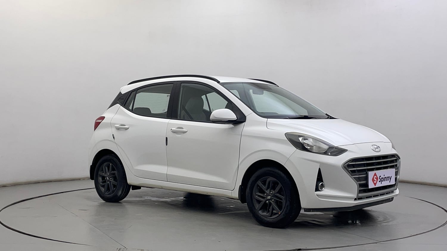 Used 2021 Hyundai Grand i10 Nios Sportz 1.2 Kappa VTVT Petrol Manual exterior RIGHT FRONT CORNER VIEW