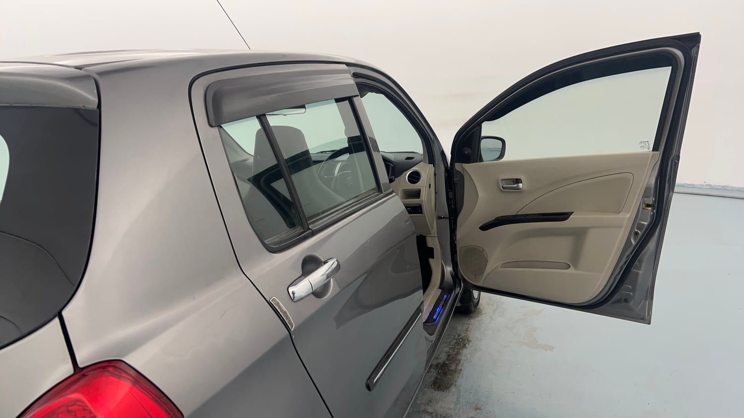 Used 2018 Maruti Suzuki Celerio VXi CNG Cng Manual interior RIGHT FRONT DOOR OPEN VIEW