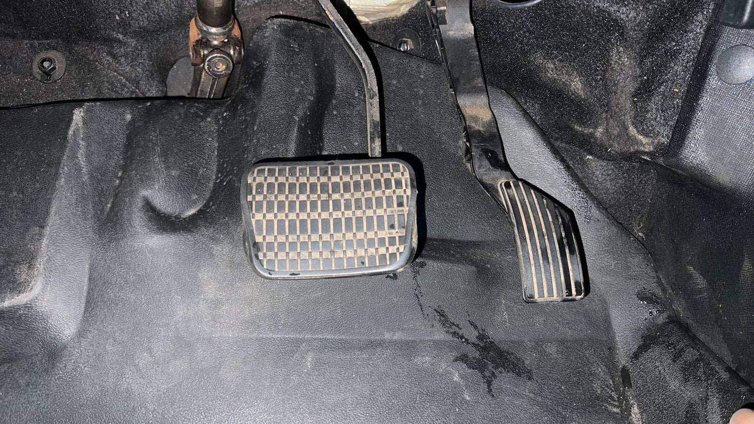 Used 2025 Tata Nexon Fearless Plus S 1.2 Revotron Petrol 7DCA DT Petrol Automatic interior PEDALS VIEW
