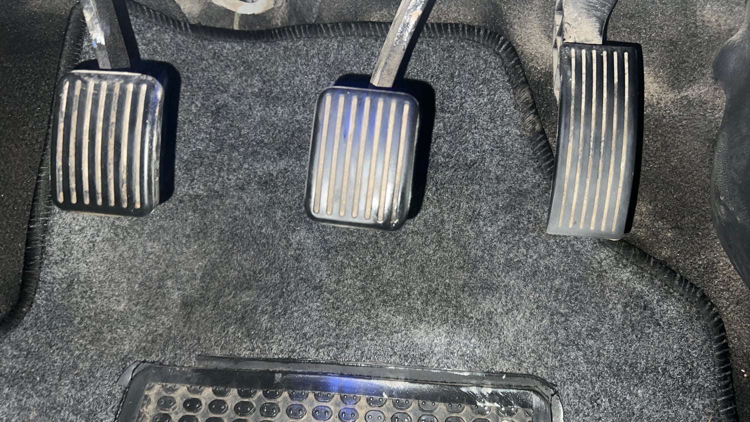 Used 2023 Hyundai Grand i10 Nios Magna 1.2 Kappa VTVT Petrol Manual interior PEDALS VIEW