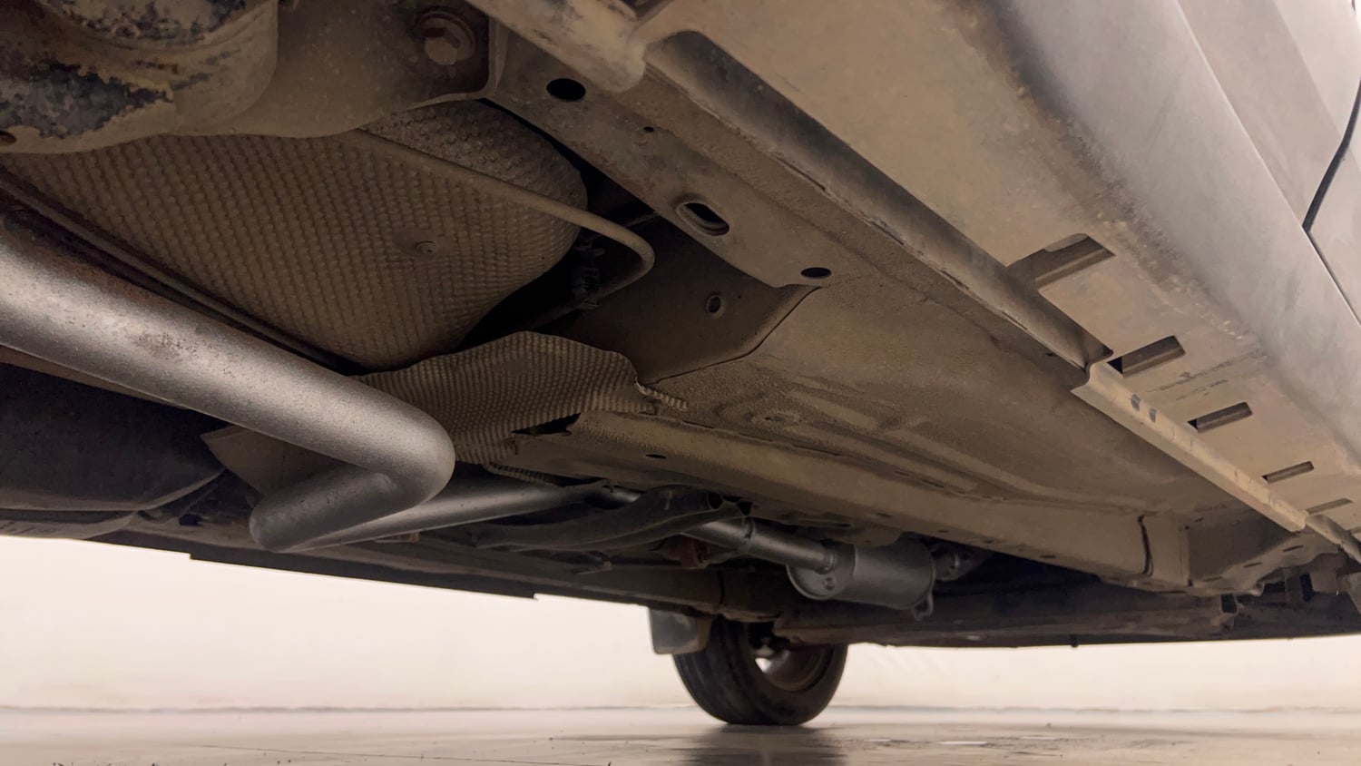 Used 2015 Ford EcoSport Titanium 1.5 Ti-VCT AT Petrol Automatic extra REAR RIGHT UNDERBODY VIEW