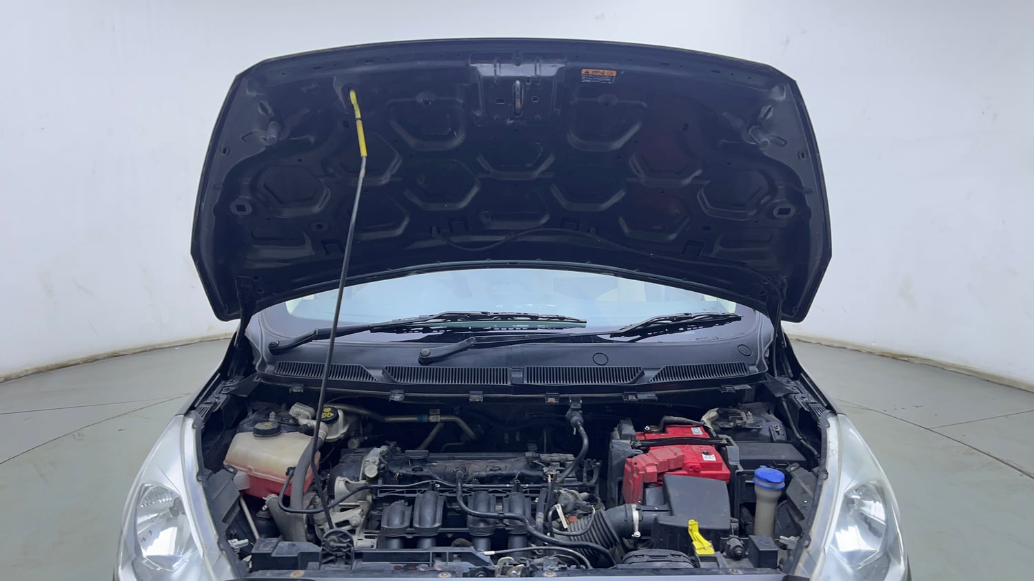 Used 2018 Ford Figo Aspire Trend 1.2 Ti-VCT Petrol Manual engine ENGINE & BONNET OPEN FRONT VIEW
