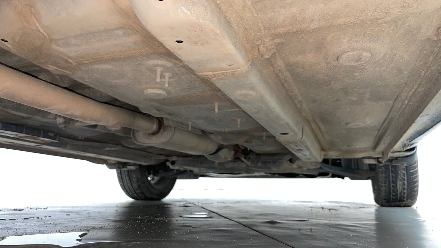 Used 2020 Hyundai Grand i10 Nios Sportz 1.0 Turbo GDi Petrol Manual extra REAR RIGHT UNDERBODY VIEW