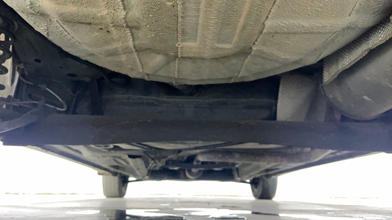 Used 2018 Ford Figo Aspire Trend 1.2 Ti-VCT Petrol Manual extra REAR UNDERBODY VIEW (TAKEN FROM REAR)