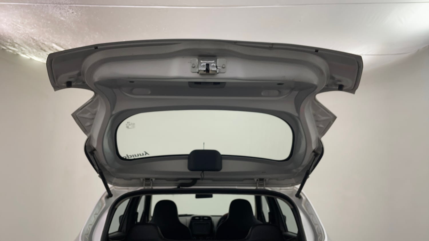 Used 2016 Renault Kwid RXT Petrol Manual interior DICKY DOOR OPEN VIEW